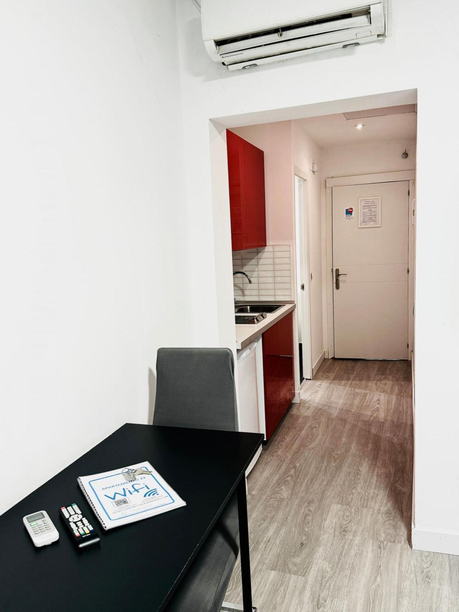 Apartamentos Day Madrid Callao Centro Gran Via Sol Malasana Buitenkant foto
