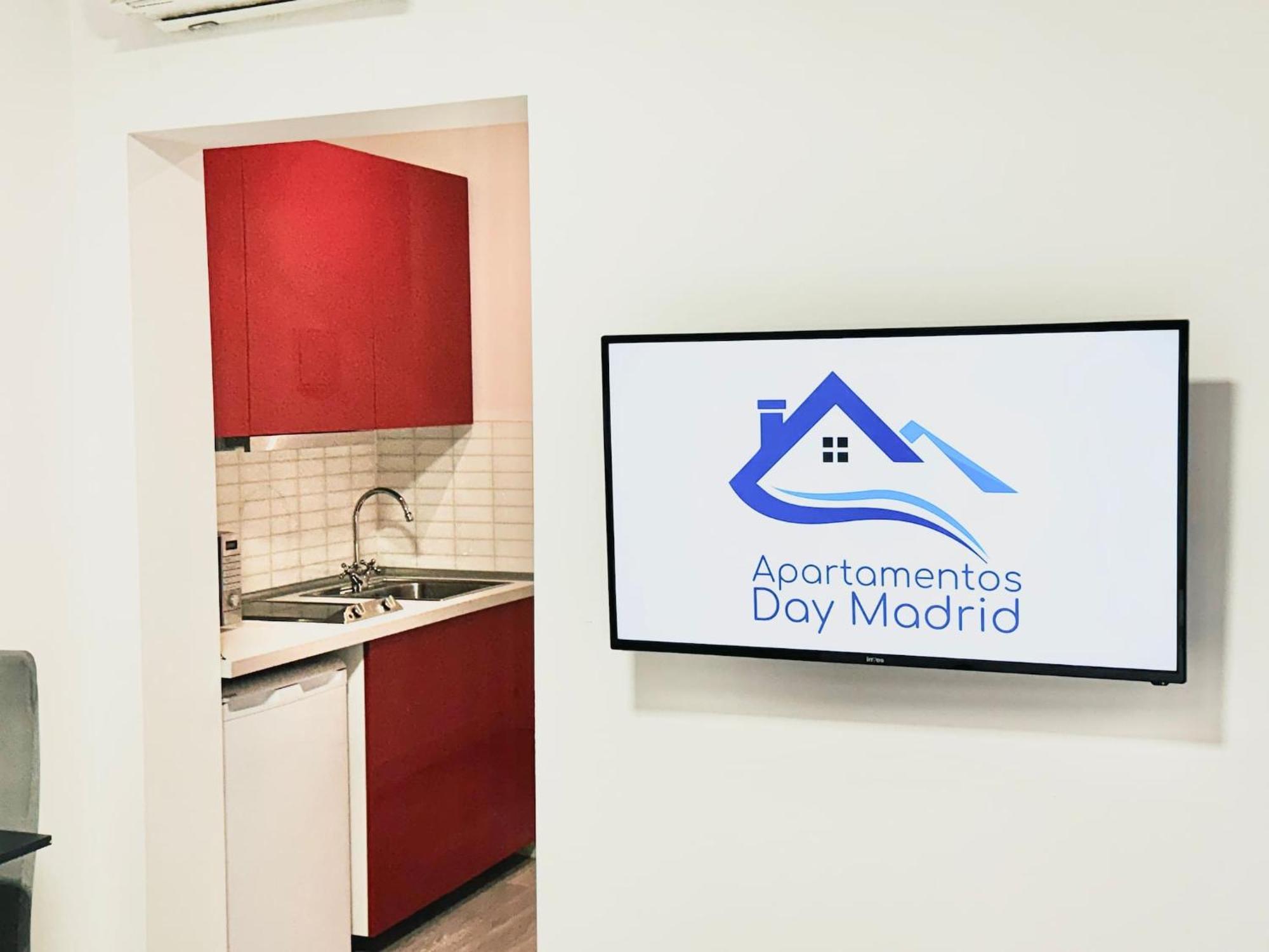 Apartamentos Day Madrid Callao Centro Gran Via Sol Malasana Buitenkant foto