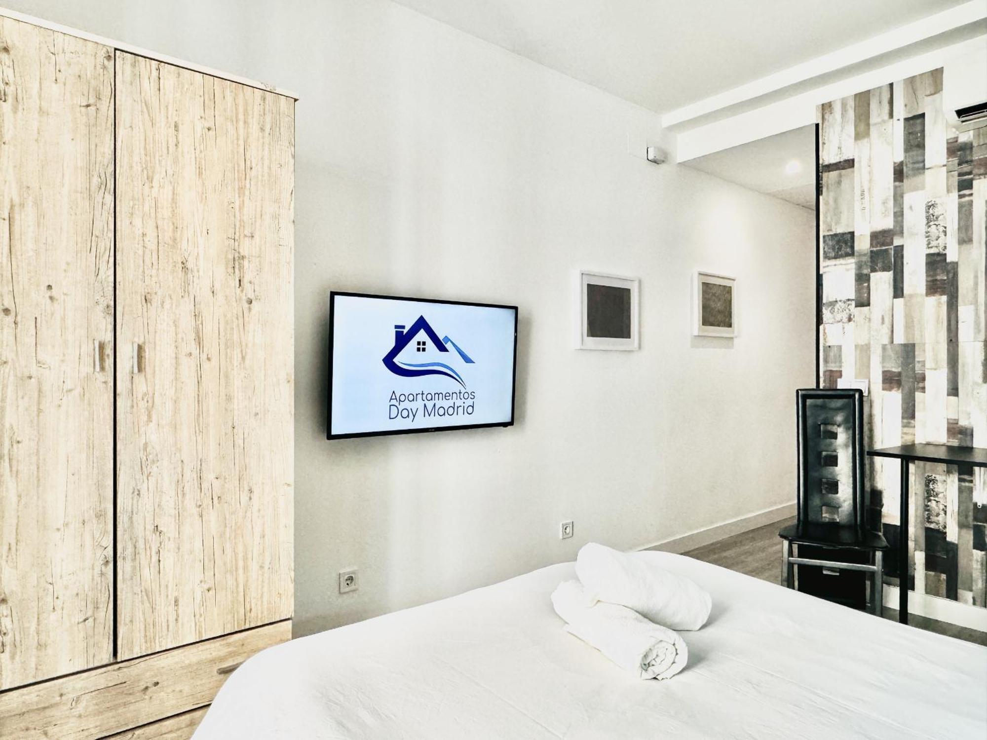 Apartamentos Day Madrid Callao Centro Gran Via Sol Malasana Buitenkant foto